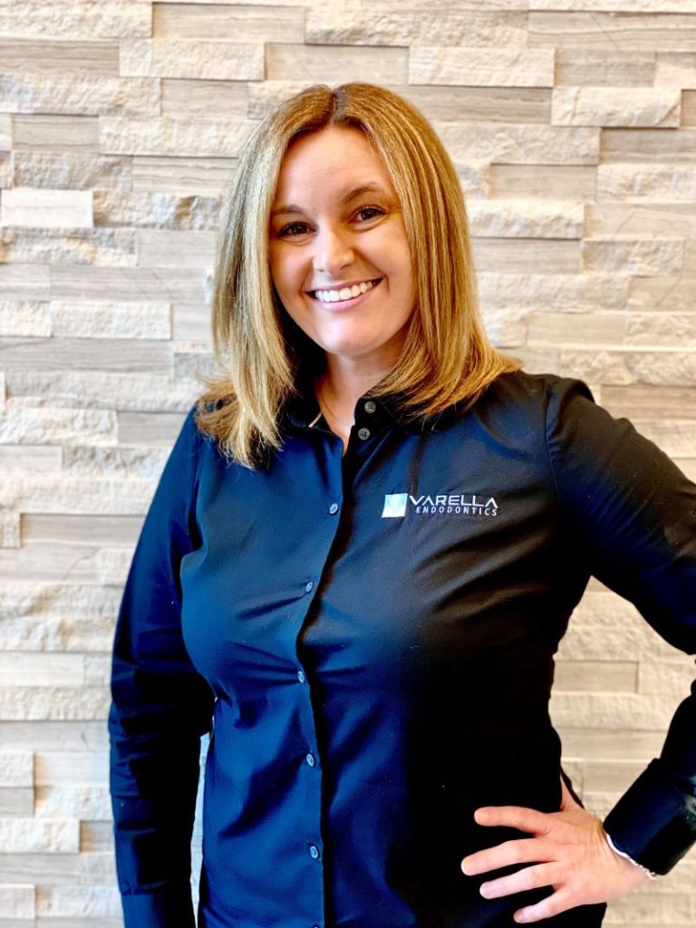 Ámbar – Patient Coordinator at Varella Endodontics