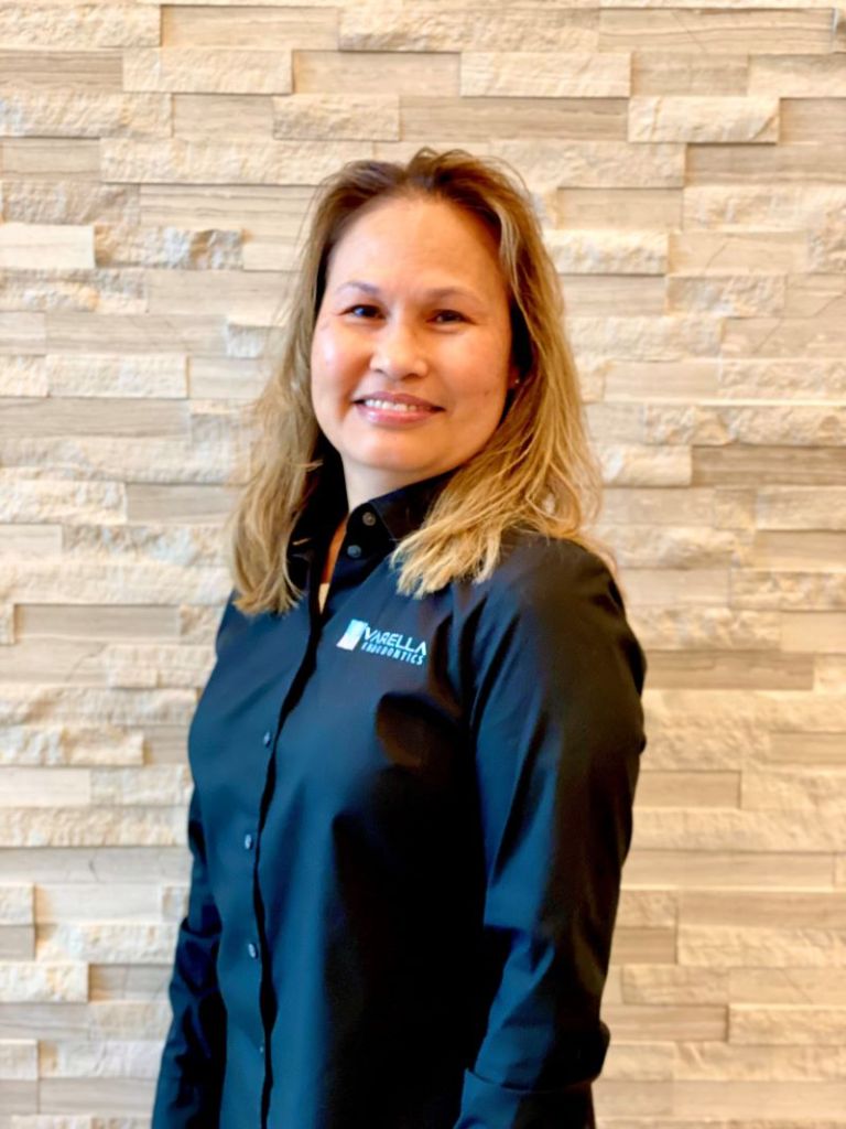 divina – Dental Assistant at Varella Endodontics